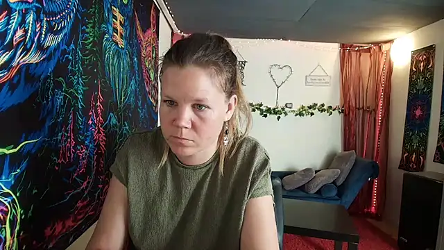 CallMeMaria Webcam Show
