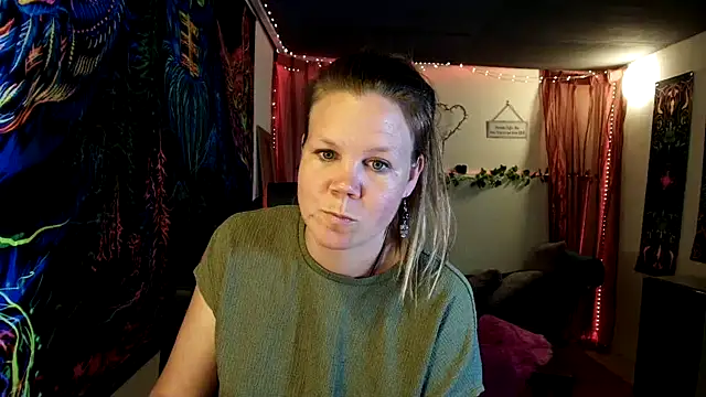 CallMeMaria Webcamshow