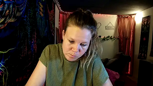 CallMeMarian Webbikameraesitys
