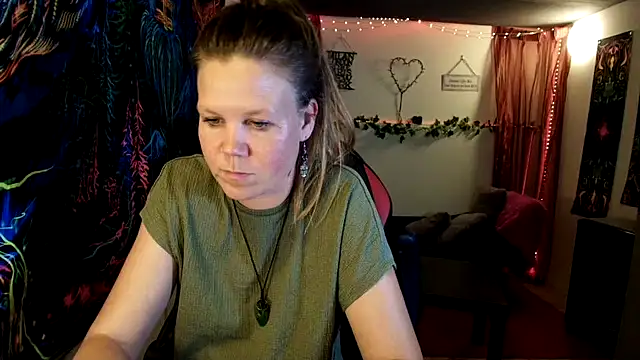 CallMeMaria's Webcam Show