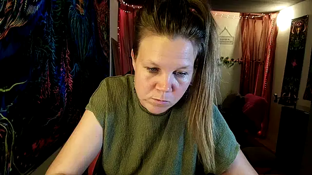 CallMeMaria webcam show