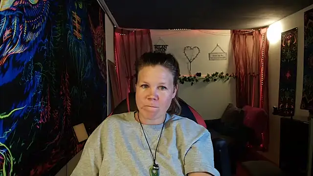 CallMeMaria webcam show