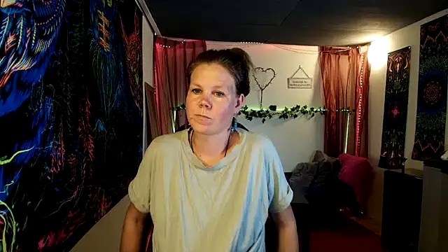 CallMeMaria's Webcam Show