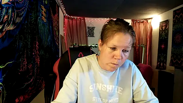 CallMeMarian Webbikameraesitys