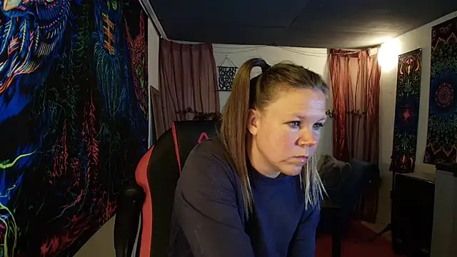 CallMeMarian Webbikameraesitys