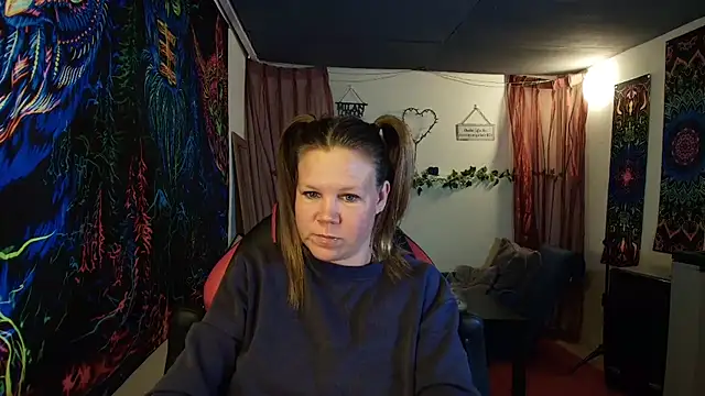 CallMeMarian Webbikameraesitys