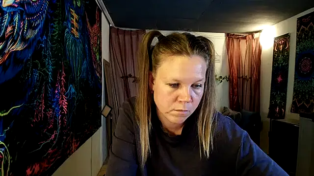 CallMeMaria Webcamshow