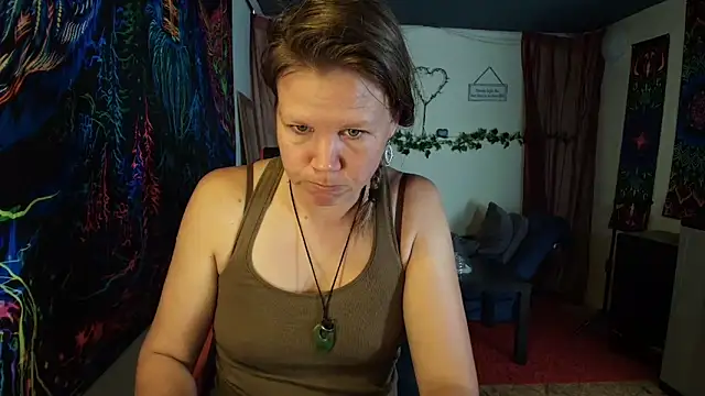 CallMeMaria live XXX chat