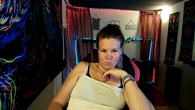 CallMeMaria Pertunjukan Webcam