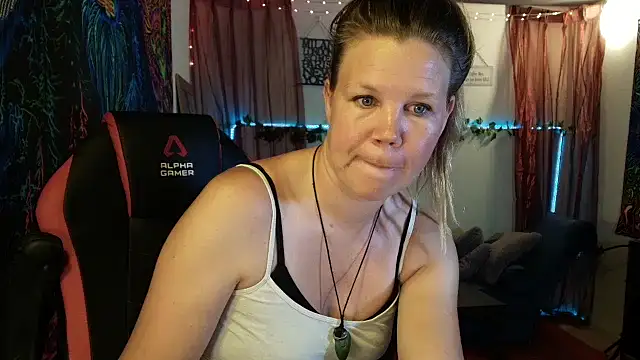 CallMeMaria Webcam Show