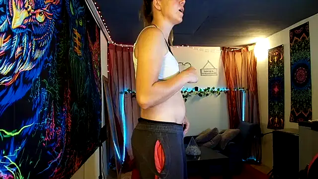 CallMeMaria Webcam Show