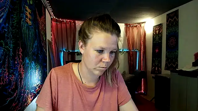 CallMeMaria Webcam Show