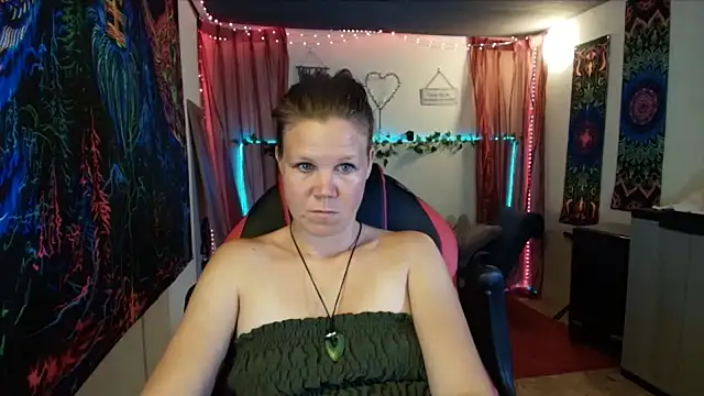 CallMeMaria Webcam Show