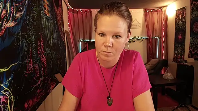 CallMeMaria Webcamshow