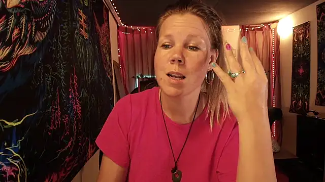 CallMeMaria webcam show