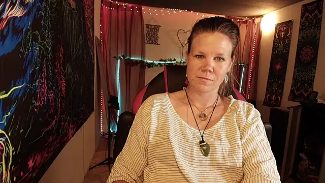 CallMeMarian Webbikameraesitys