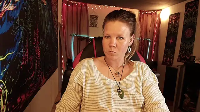 CallMeMaria Webcam Show