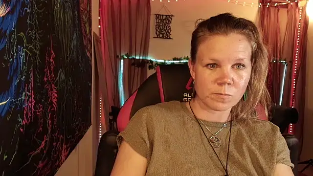 CallMeMaria Webcam Show
