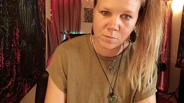 CallMeMaria Webcam Show