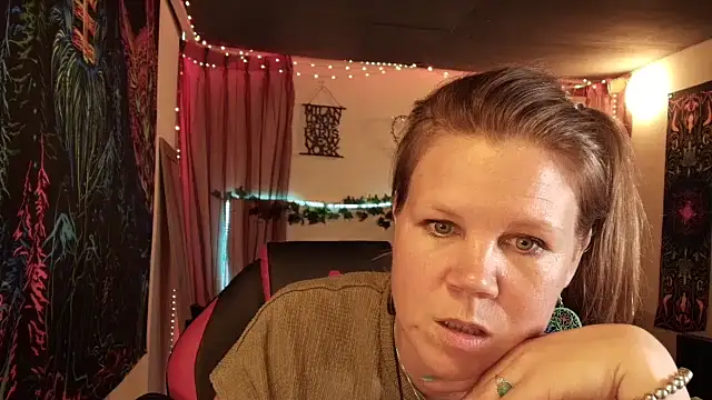 CallMeMarian Webbikameraesitys
