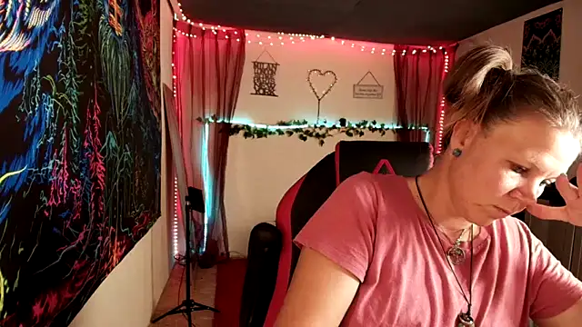 CallMeMaria Webcamshow