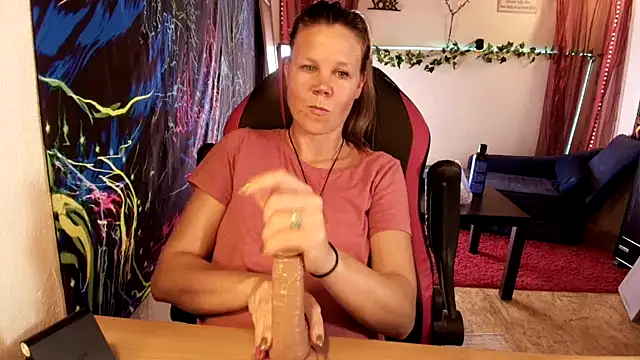 CallMeMaria webcam show
