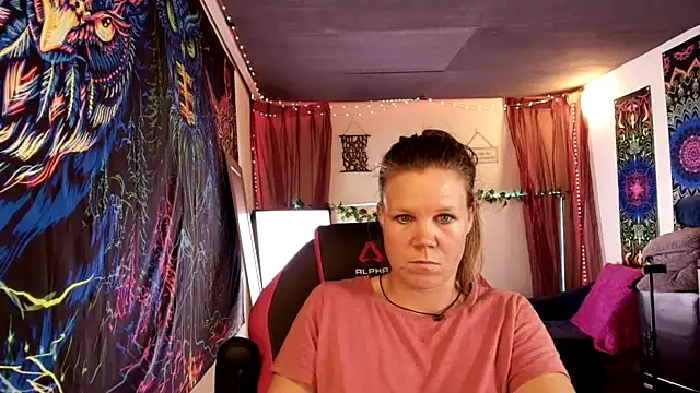 CallMeMaria Webcamshow