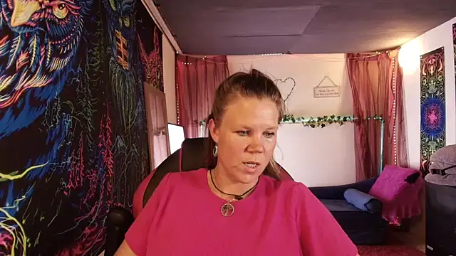 CallMeMaria – webcam-show