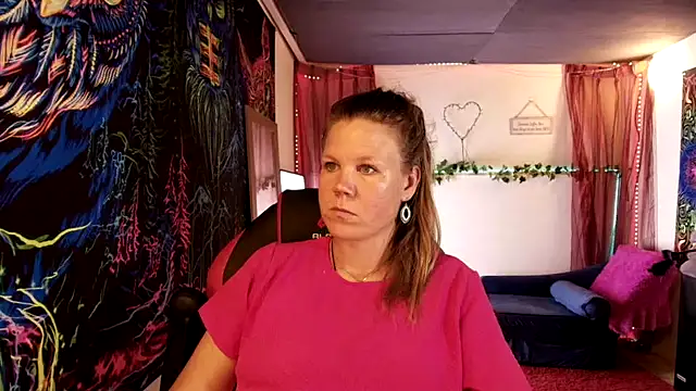 CallMeMaria – webcam-show