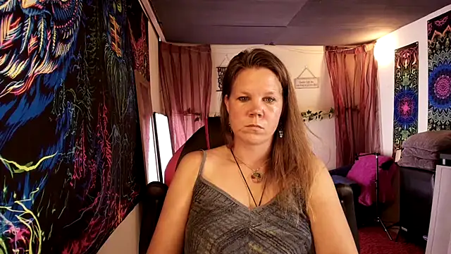 CallMeMaria Webcamshow