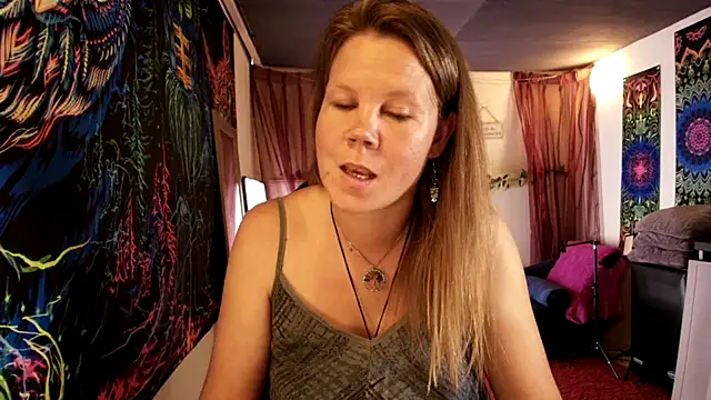 CallMeMaria Webcamshow