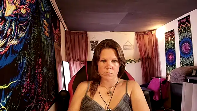CallMeMaria webcam show