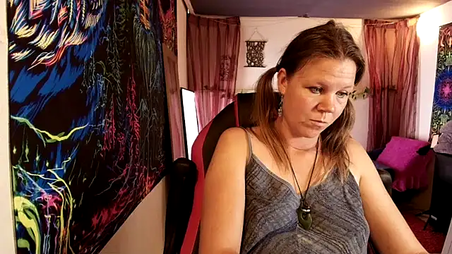 CallMeMaria webcam show