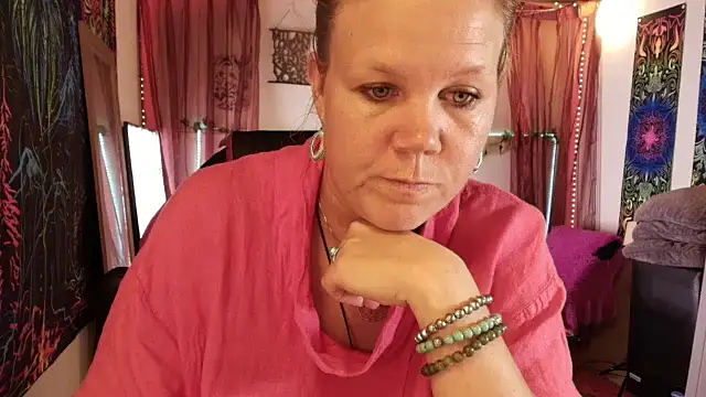 CallMeMaria webcam show