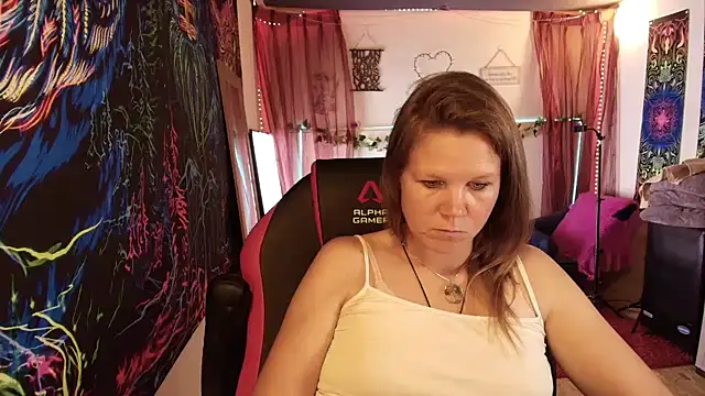 CallMeMaria webcam show
