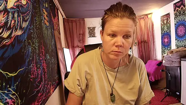 CallMeMaria Webcam Show