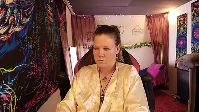 CallMeMaria webcam show