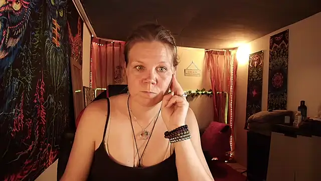 CallMeMaria Webcam Show
