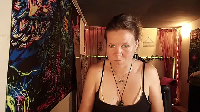 CallMeMaria webcam show