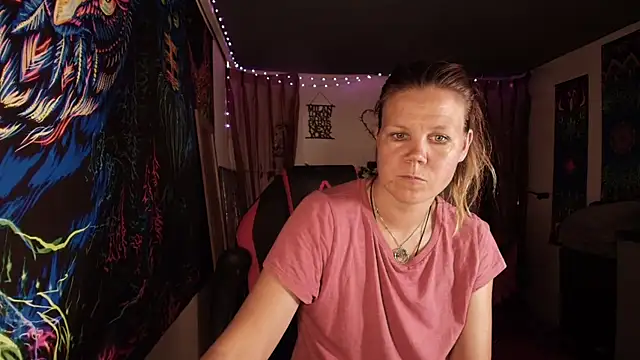CallMeMarian Live XXX chat