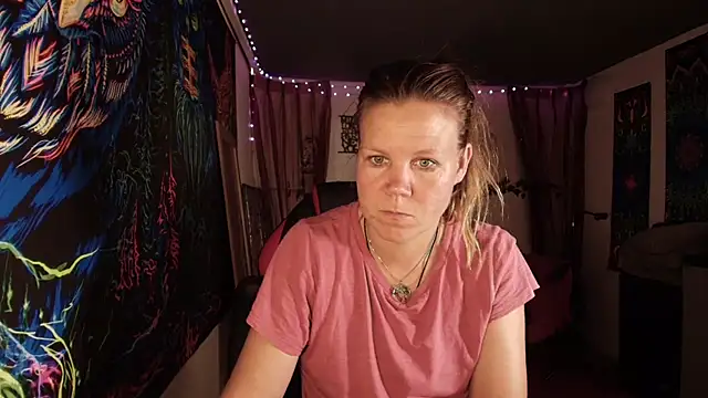 CallMeMaria – webcam-show