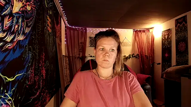CallMeMarian Webbikameraesitys