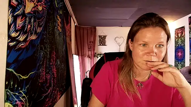 CallMeMaria Webcamshow