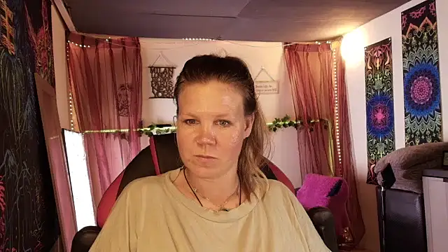 CallMeMaria Webcam Show