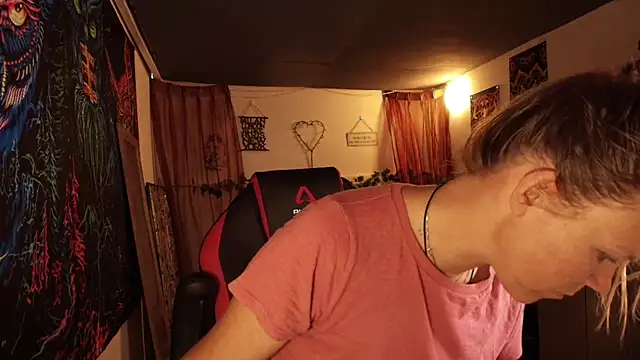 CallMeMarian Webbikameraesitys