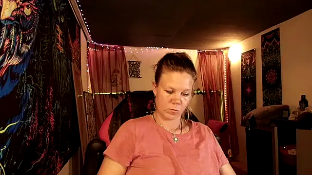 CallMeMaria webcam show