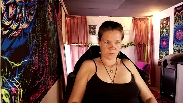 CallMeMaria Webcamshow