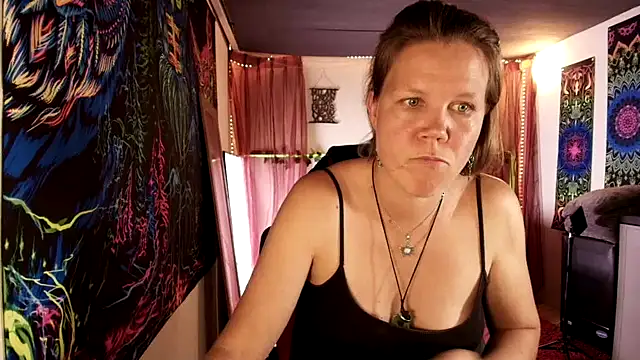 CallMeMaria Webcamshow