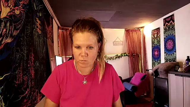 CallMeMaria – webcam-show