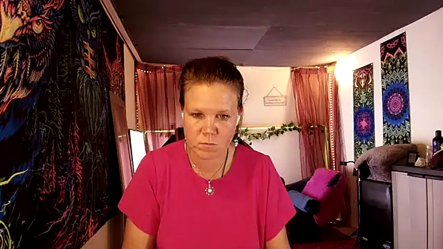 CallMeMaria's Webcam Show